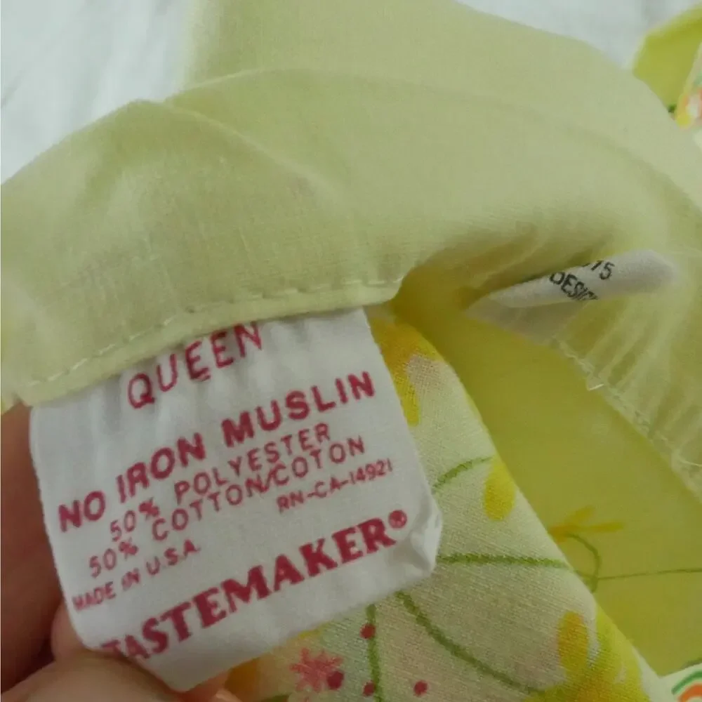 Vintage 70s Queen Sheet‎ Set Yellow Floral Butterflies Marlene Tastemaker Dainty